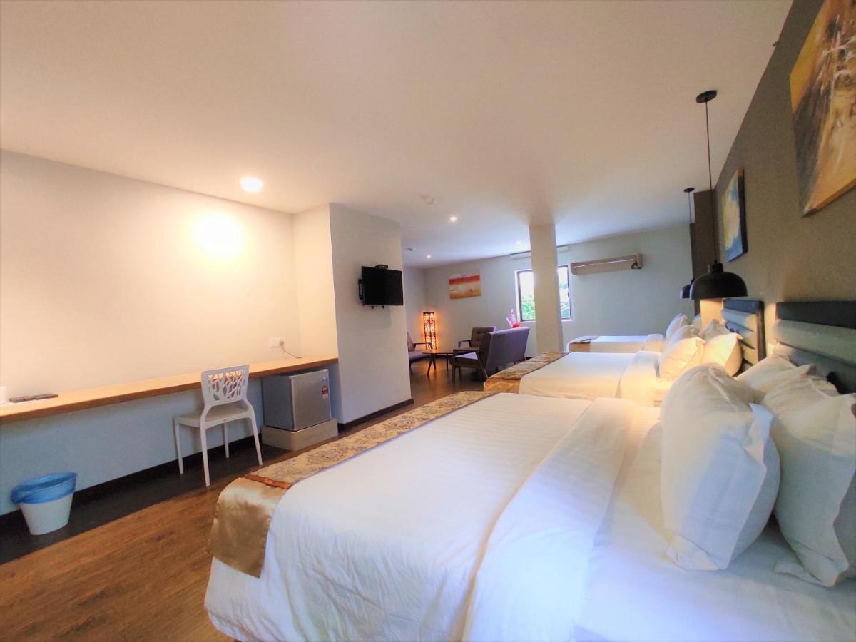 Apple Suites Hotel Sitiawan Dış mekan fotoğraf