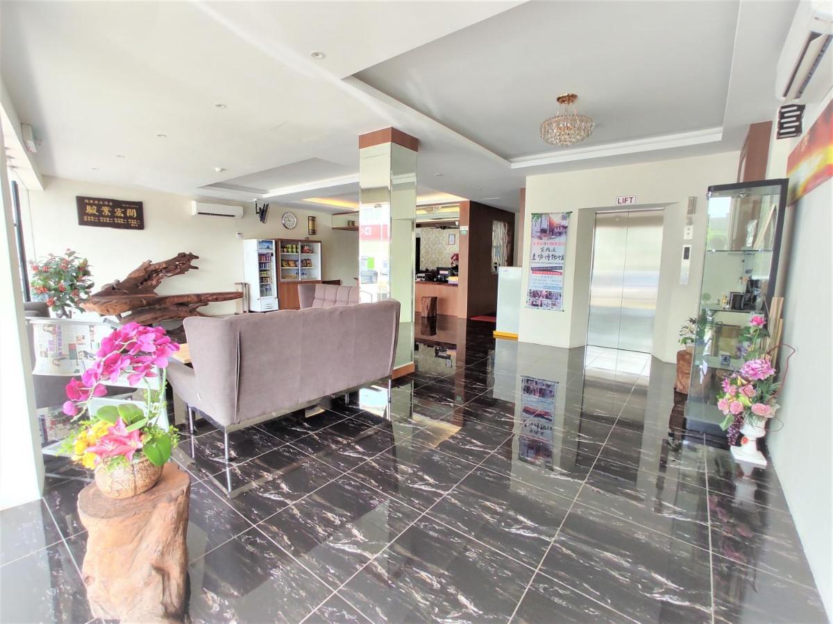 Apple Suites Hotel Sitiawan Dış mekan fotoğraf