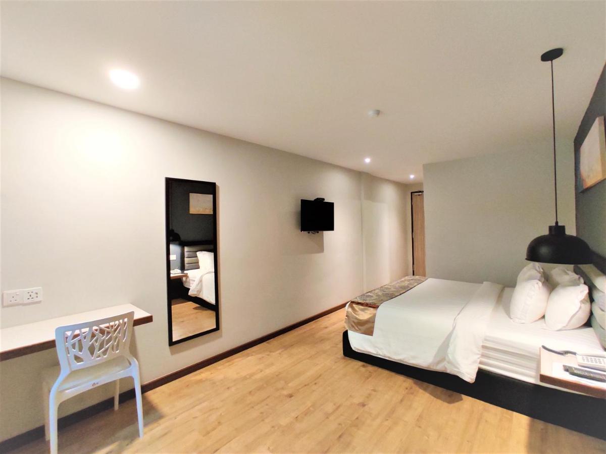 Apple Suites Hotel Sitiawan Dış mekan fotoğraf